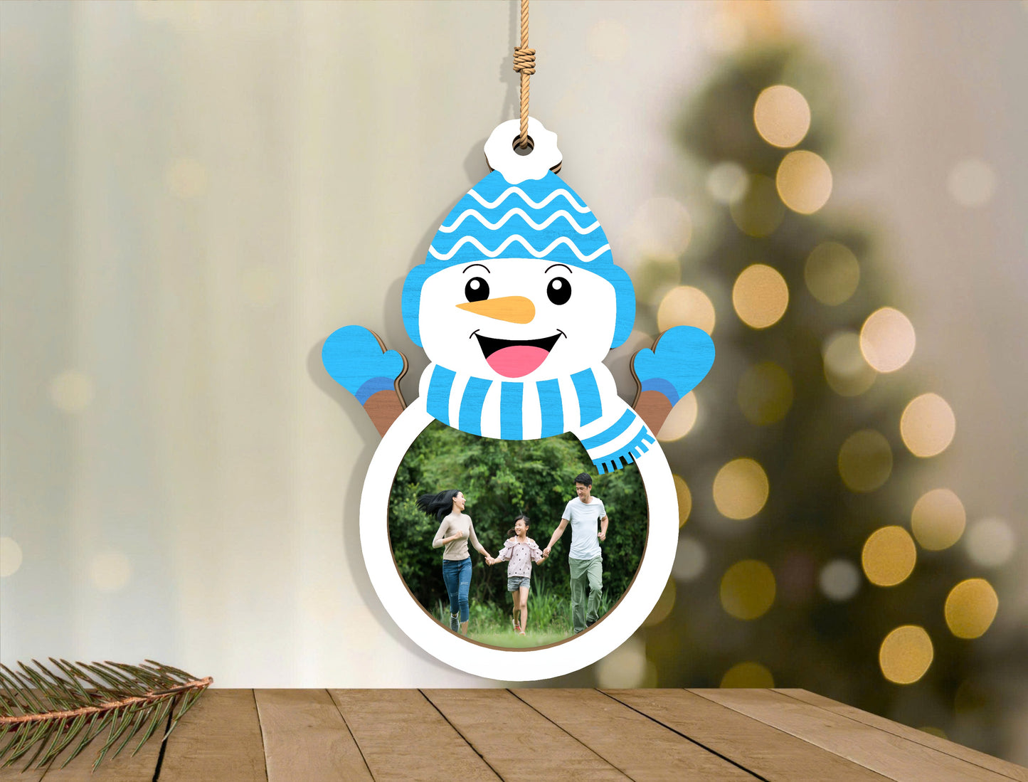 Christmas Photo Frame Ornaments Laser Cut File | Holiday Digital Download | Ready to Cut | Glowforge, xTool, LightBurn, etc.