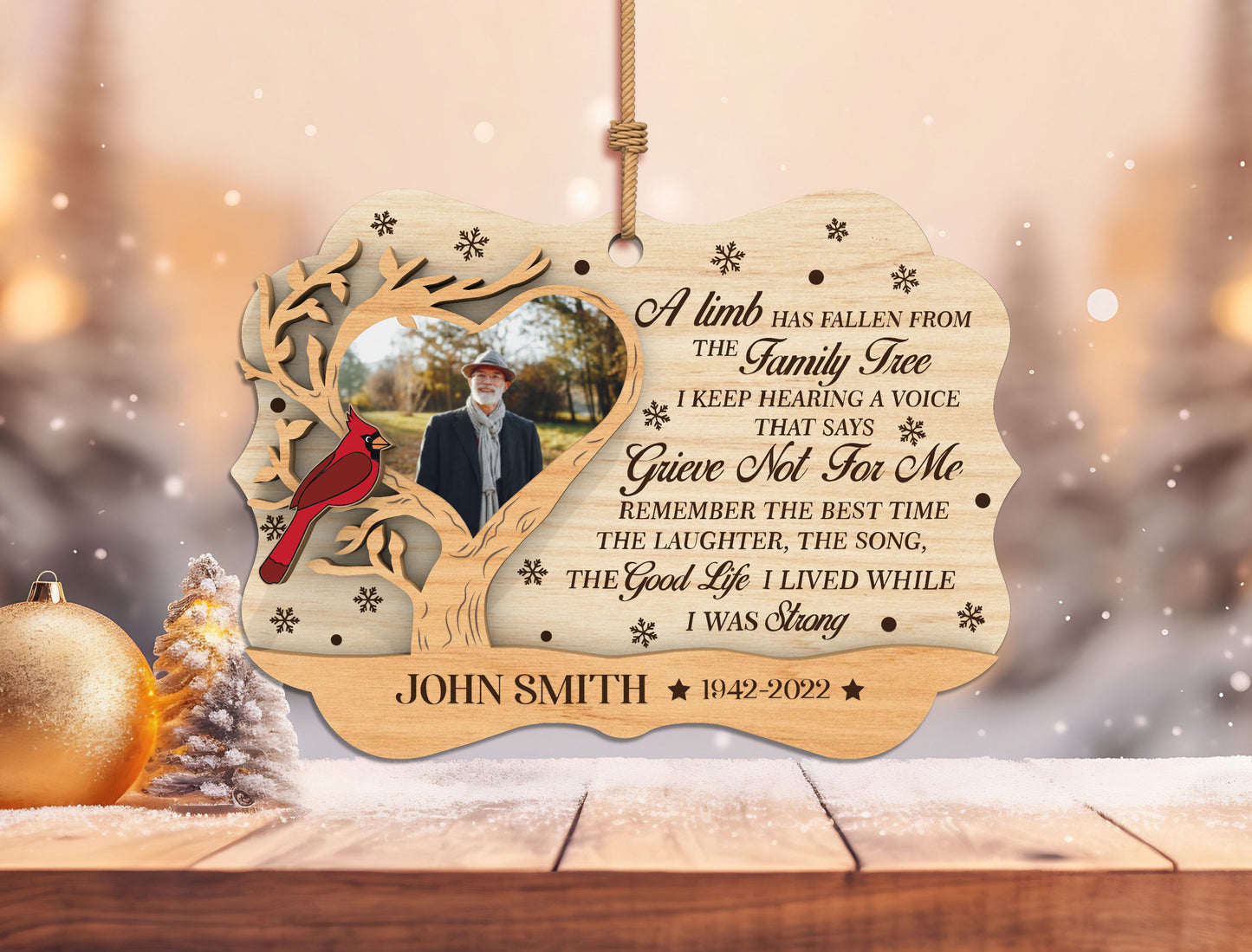Scalloped Cardinal Photo Memorial Ornament SVG for LightBurn